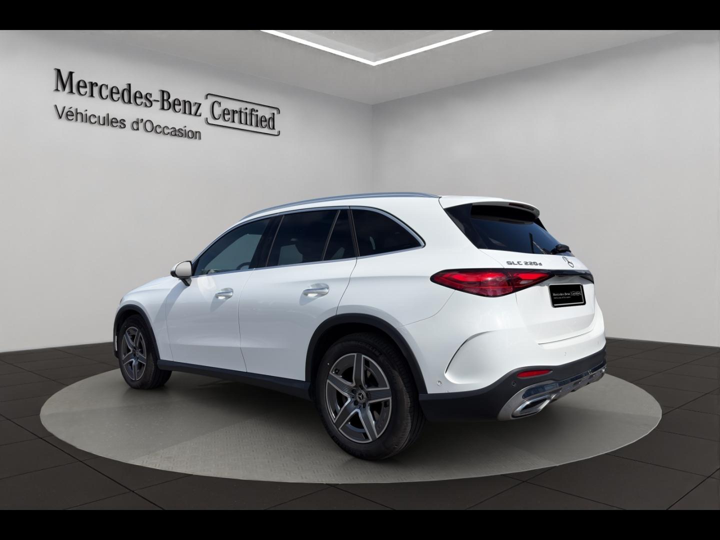 Image MERCEDES-BENZ GLC 220 d 197ch AMG Line 4Matic 9G-Tronic
