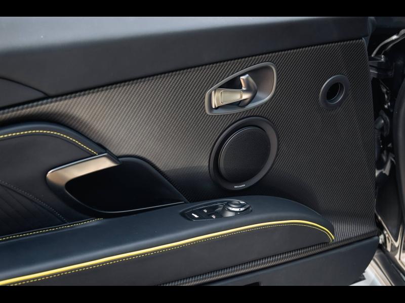 Image ASTON MARTIN DBS Volante V12 5.2 770ch BVA8 DBS ULTIMATE VOLANTE