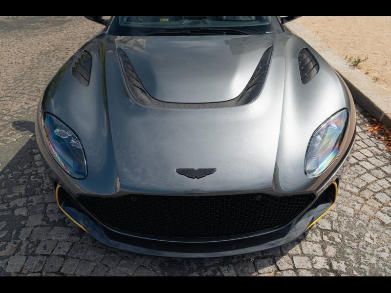 Image ASTON MARTIN DBS Volante V12 5.2 770ch BVA8 DBS ULTIMATE VOLANTE
