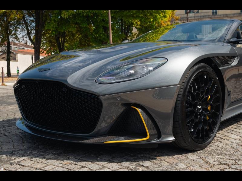 Image ASTON MARTIN DBS Volante V12 5.2 770ch BVA8 DBS ULTIMATE VOLANTE