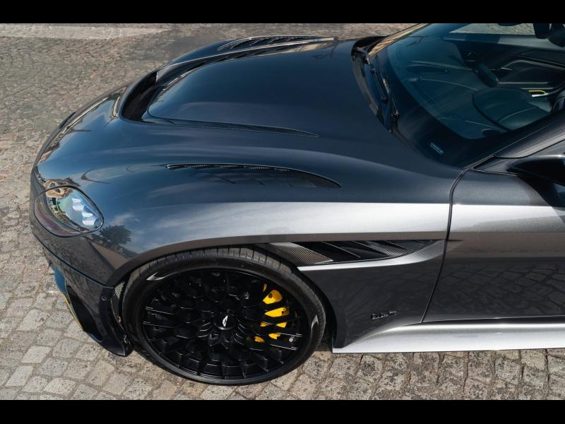 Image ASTON MARTIN DBS Volante V12 5.2 770ch BVA8 DBS ULTIMATE VOLANTE