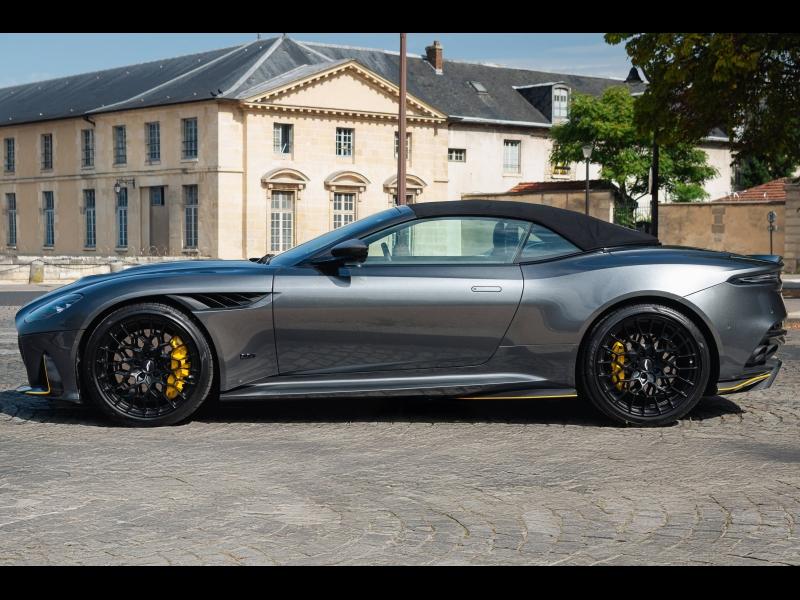 Image ASTON MARTIN DBS Volante V12 5.2 770ch BVA8 DBS ULTIMATE VOLANTE