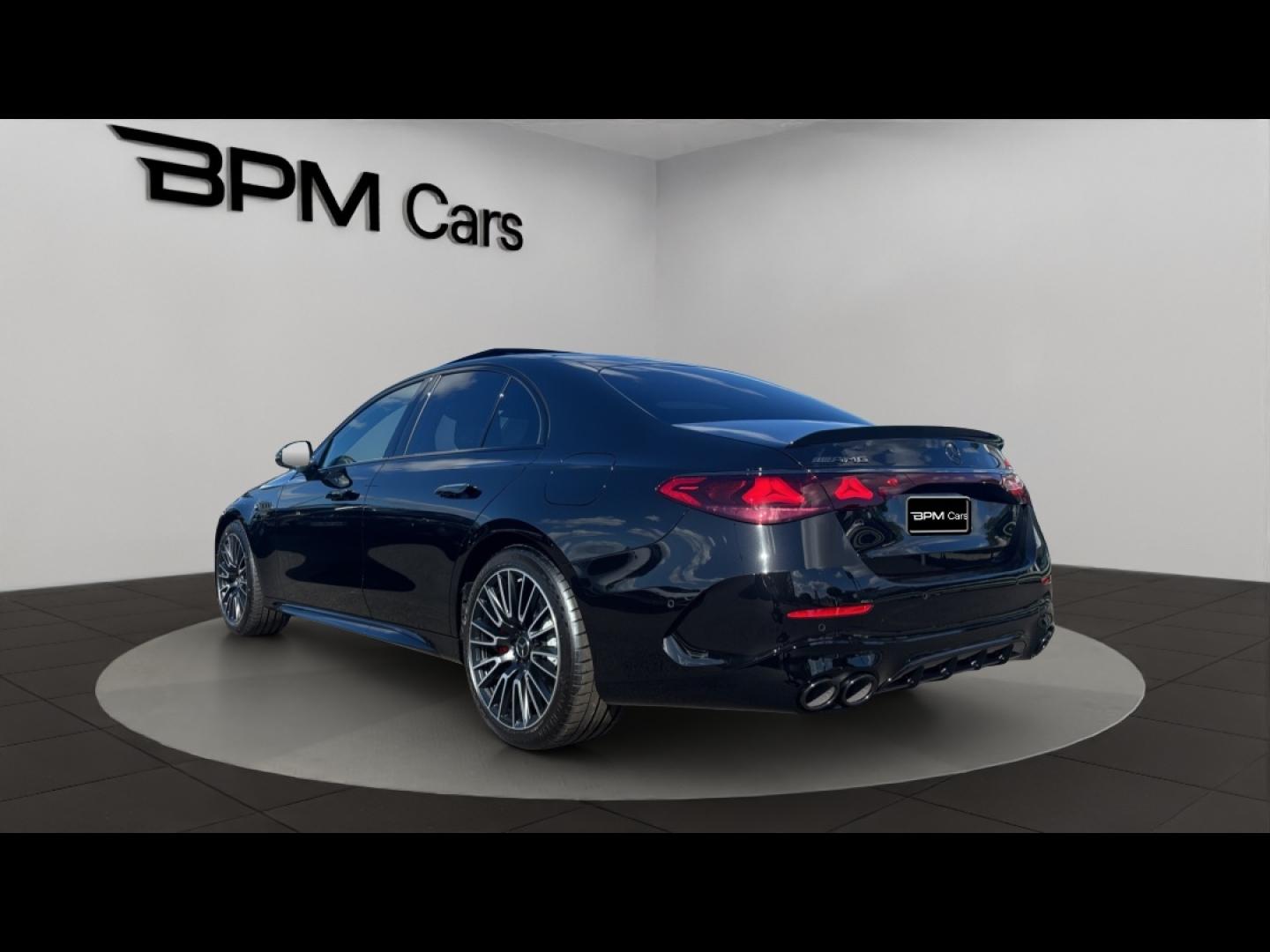 Image MERCEDES-BENZ Classe E Break 53 AMG 449ch+163ch Hybrid 4Matic+ TCT 9G