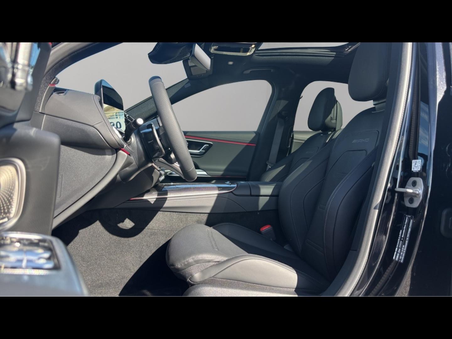 Image MERCEDES-BENZ Classe E Break 53 AMG 449ch+163ch Hybrid 4Matic+ TCT 9G