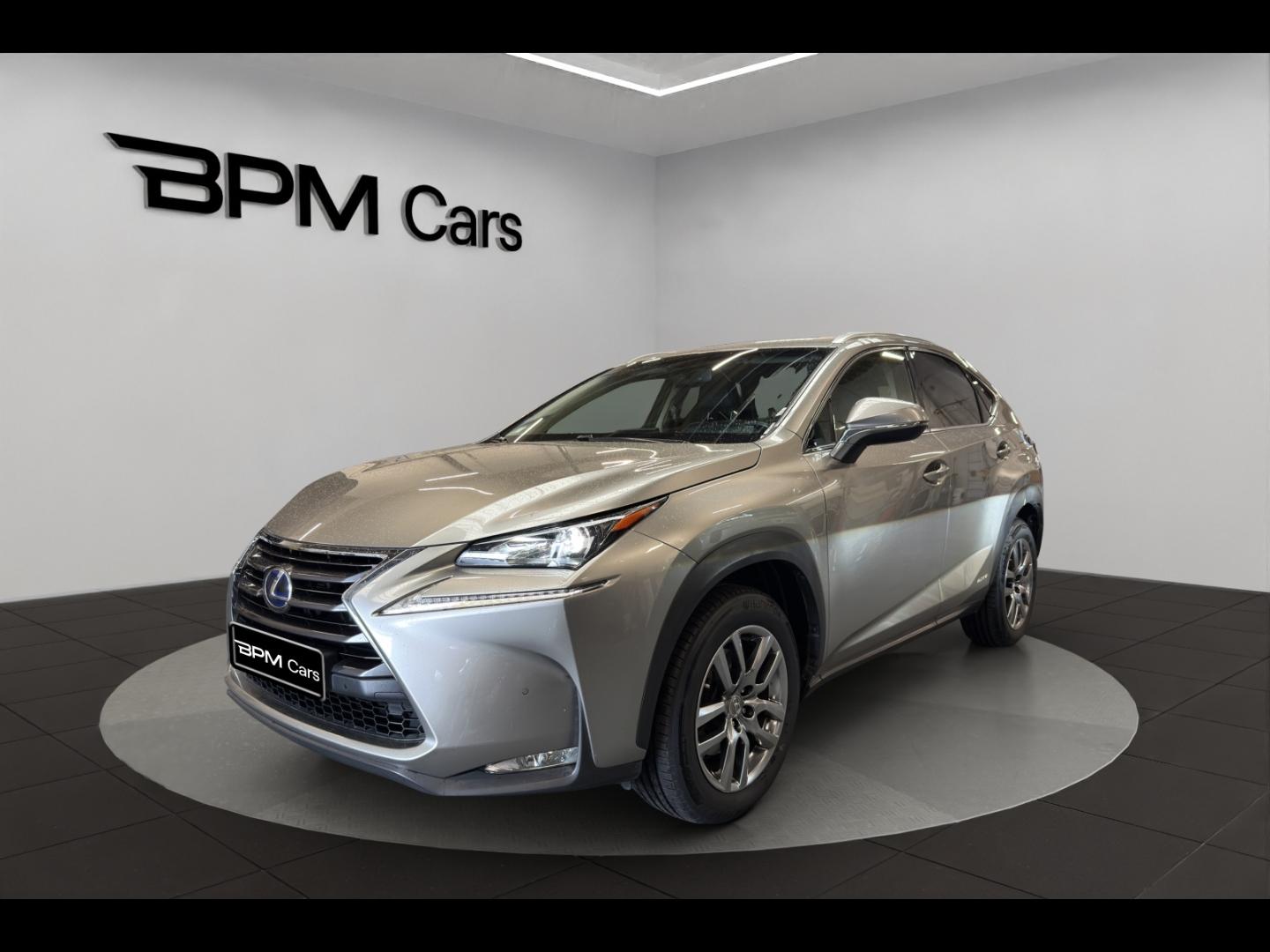 Photo LEXUS NX 300h 4WD Luxe