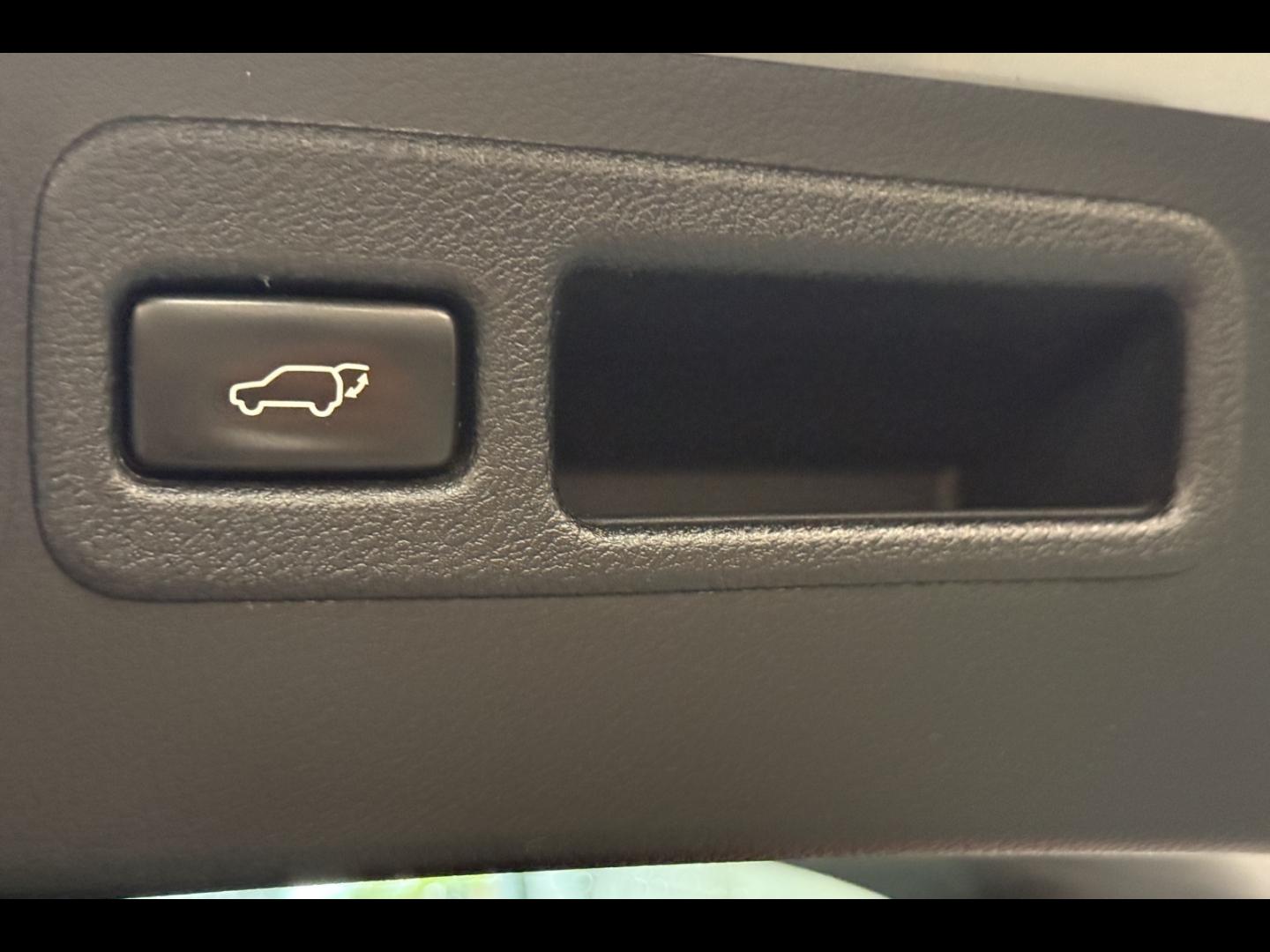 Image LEXUS NX 300h 4WD Luxe