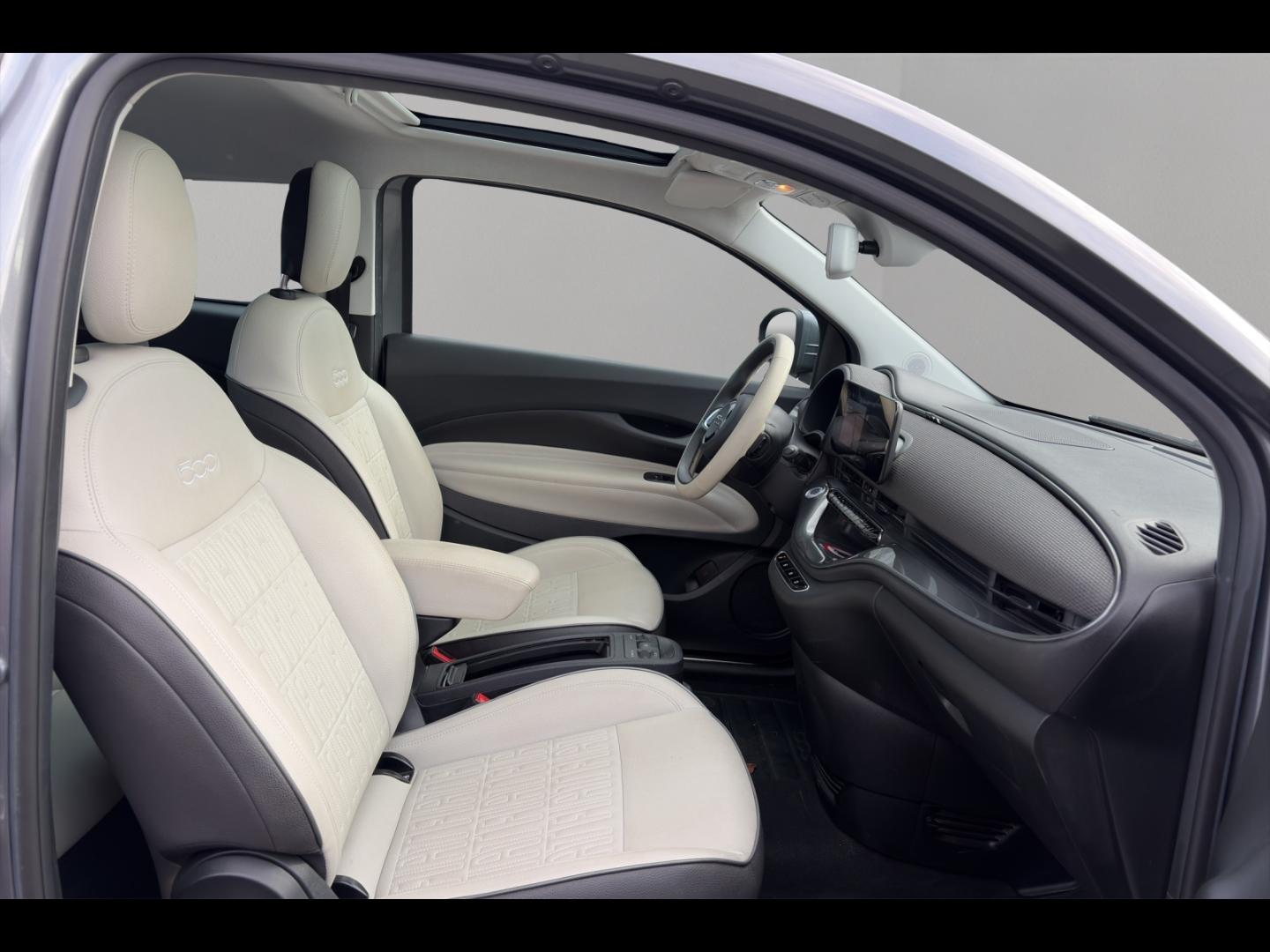 Image FIAT 500 e 118ch La Prima