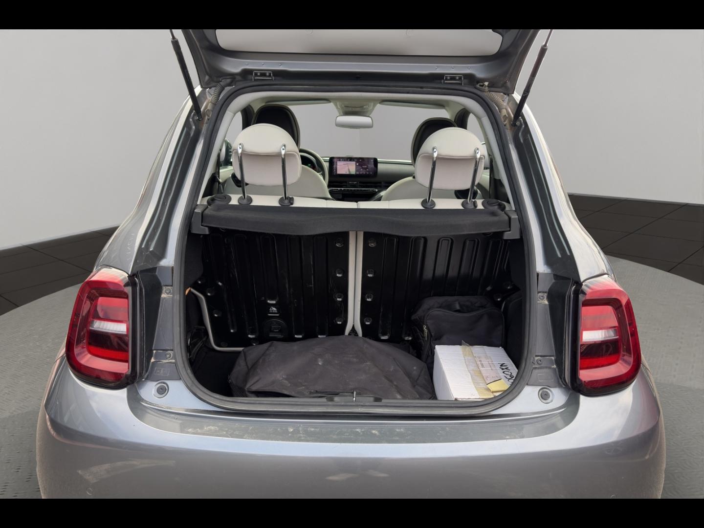 Image FIAT 500 e 118ch La Prima