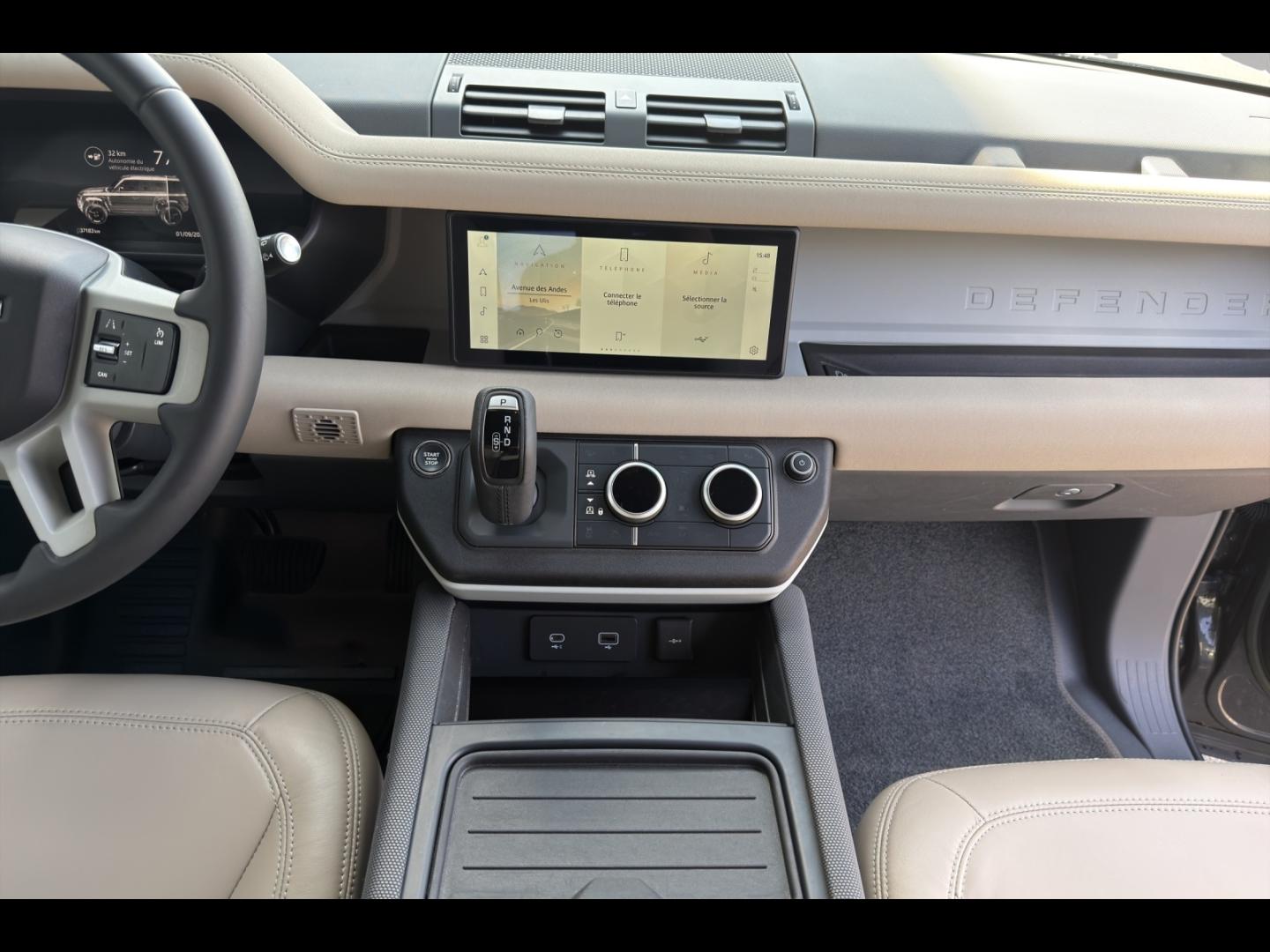 Image LAND-ROVER Defender 110 2.0 P400e X-Dynamic SE