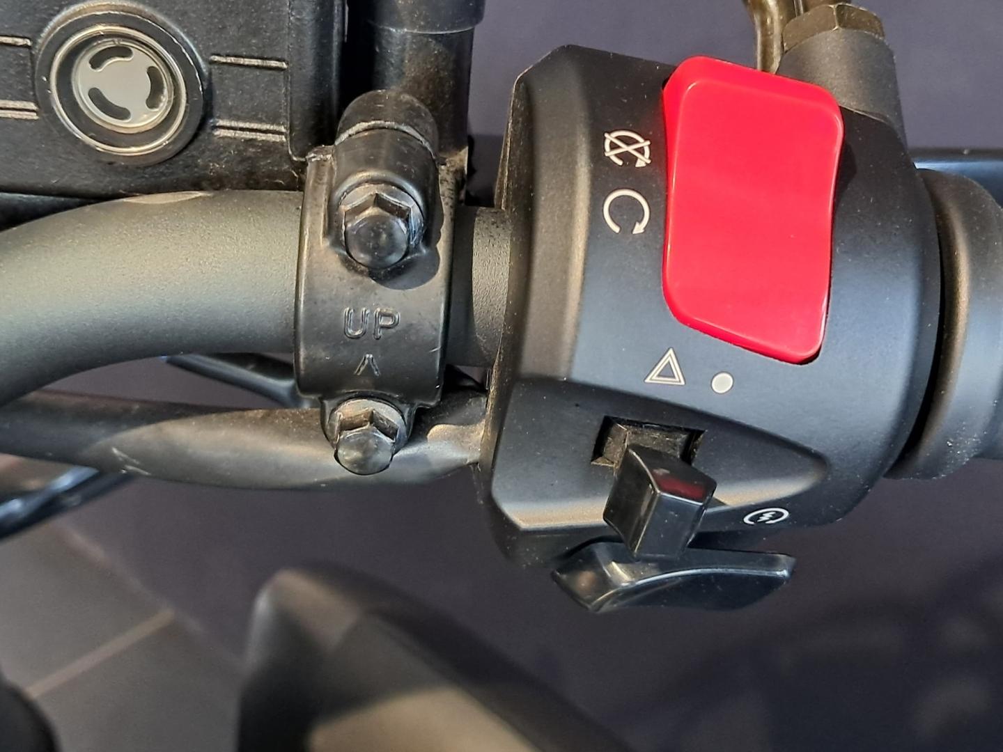 Image HYOSUNG GV GV 125 R