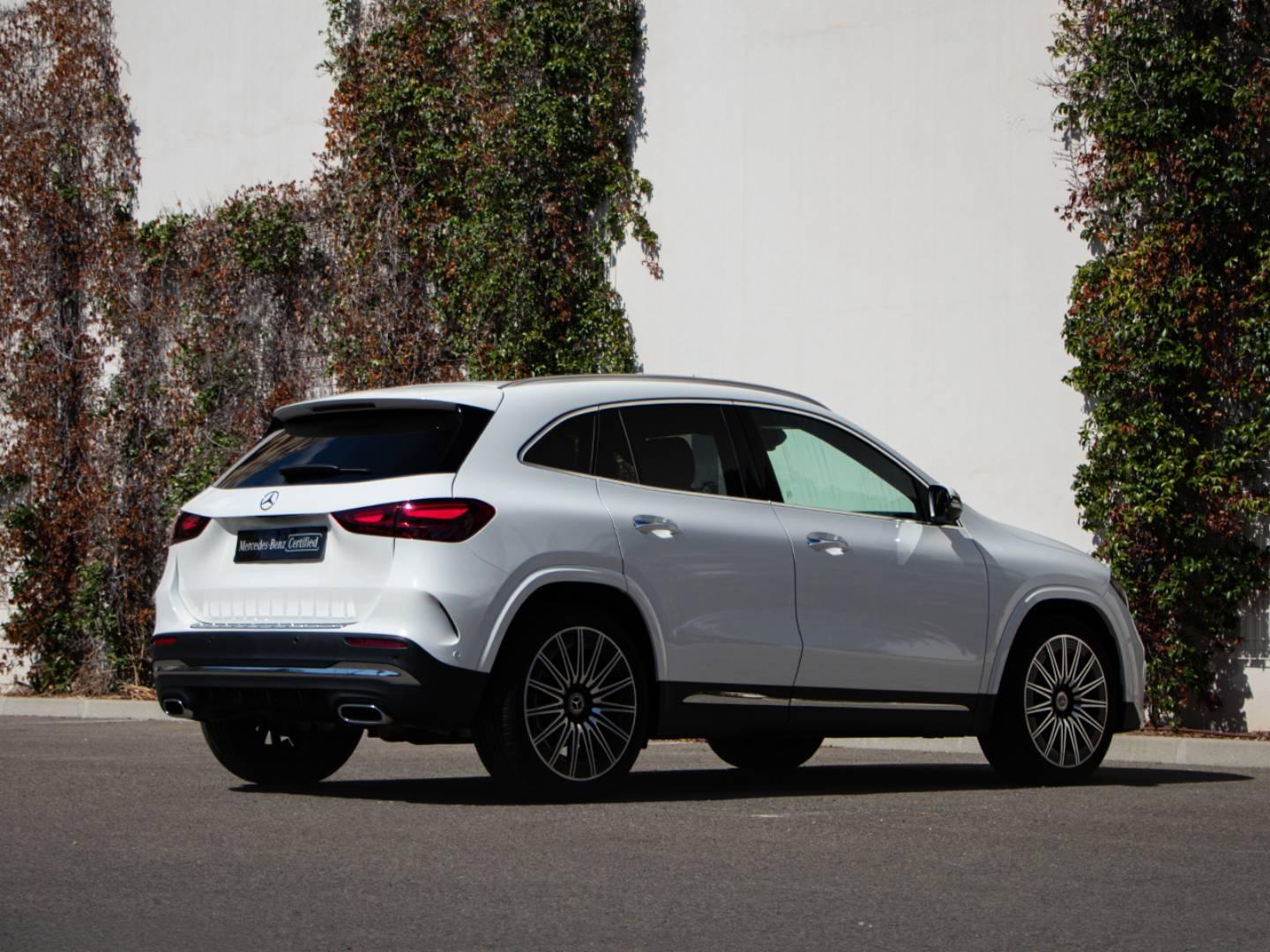 Image MERCEDES-BENZ GLA 200 d 150ch AMG Line 8G-DCT 4Matic