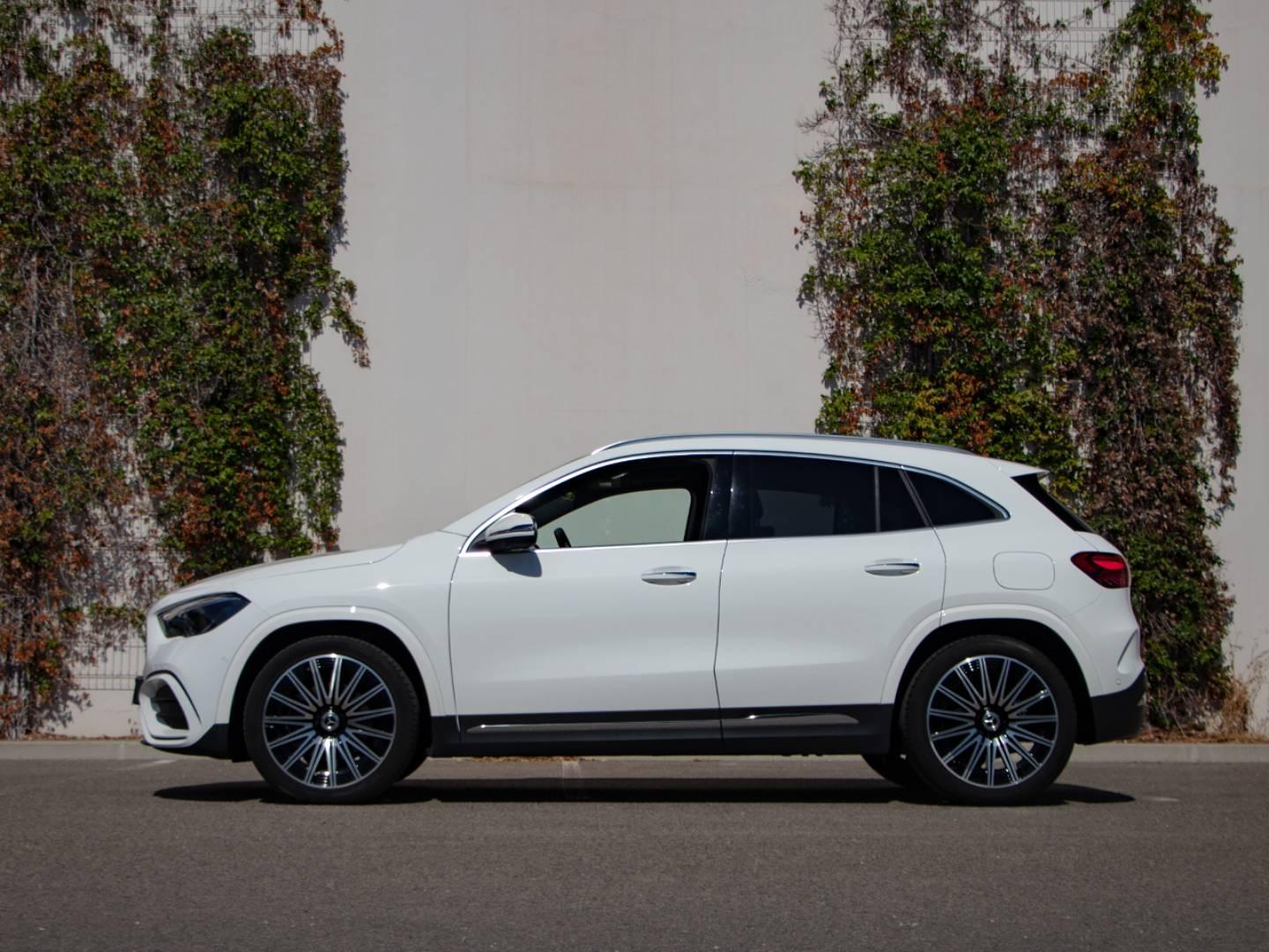 Image MERCEDES-BENZ GLA 200 d 150ch AMG Line 8G-DCT 4Matic
