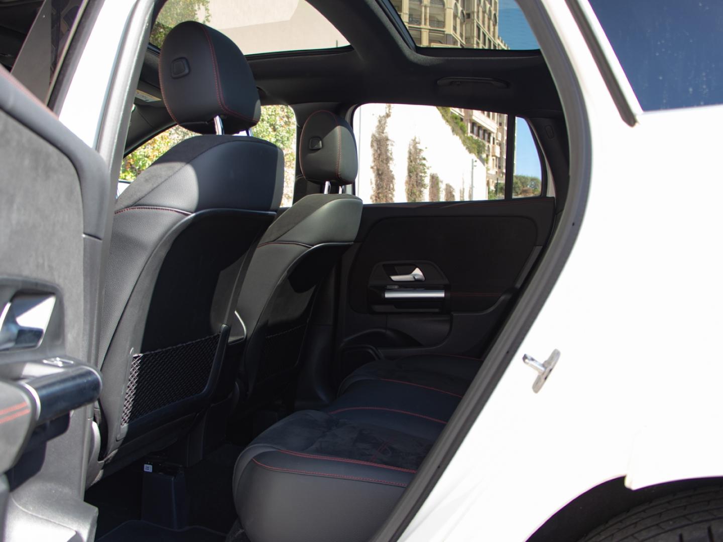 Image MERCEDES-BENZ GLA 200 d 150ch AMG Line 8G-DCT 4Matic