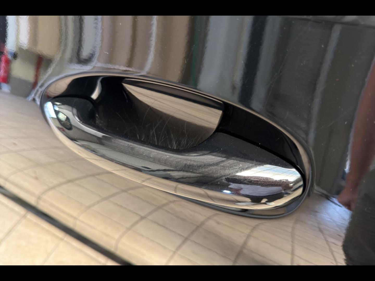 Image MERCEDES-BENZ Classe C 220 d 197ch AMG Line