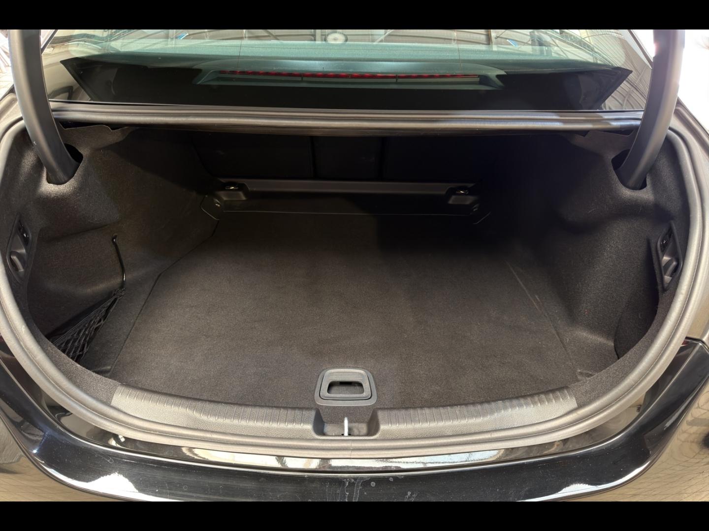 Image MERCEDES-BENZ Classe C 220 d 197ch AMG Line