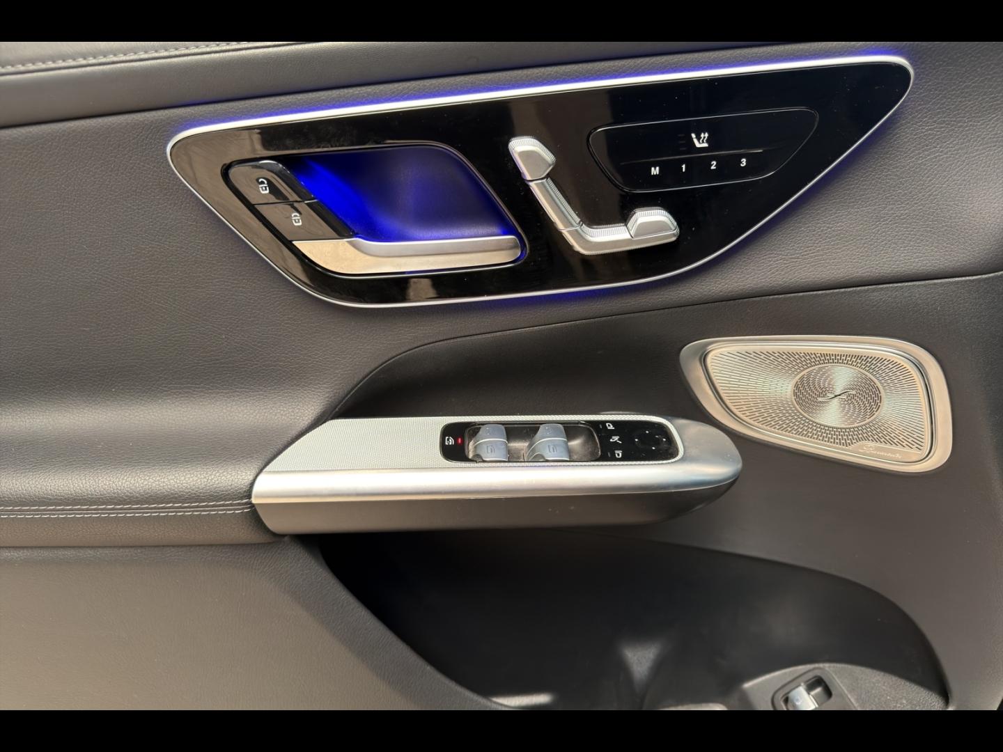 Image MERCEDES-BENZ GLC 300 e Hybrid 313ch AMG Line 4Matic 9G-Tronic