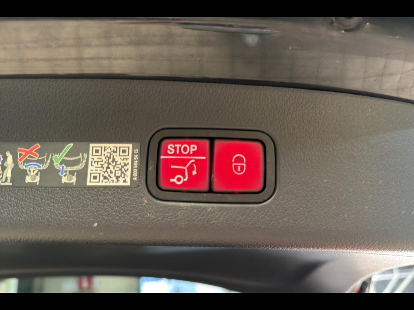 Image MERCEDES-BENZ GLC 300 e Hybrid 313ch AMG Line 4Matic 9G-Tronic