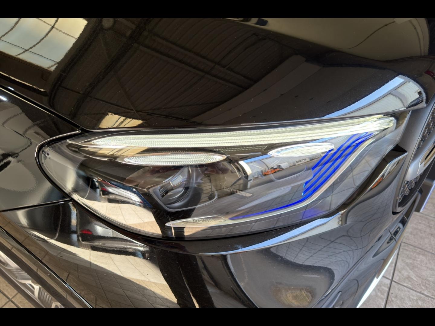 Image MERCEDES-BENZ GLC 300 e Hybrid 313ch AMG Line 4Matic 9G-Tronic
