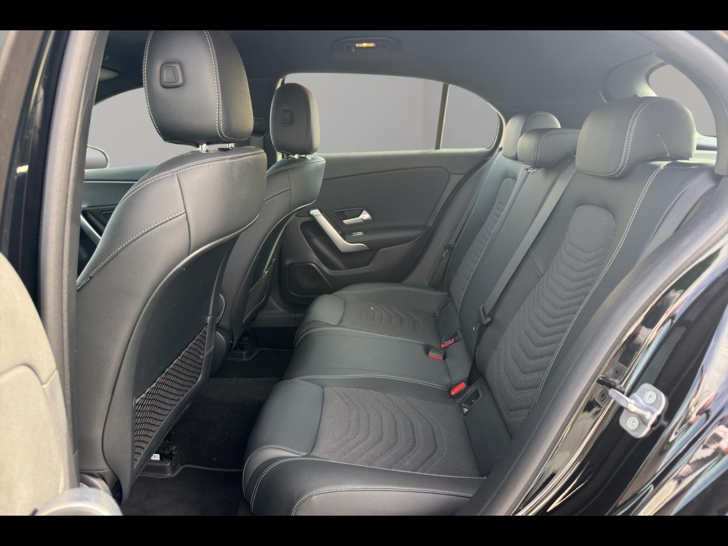 Image MERCEDES-BENZ Classe A 180 136ch Progressive Line 7G-DCT