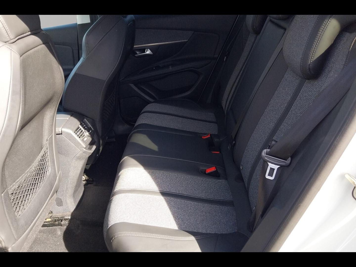 Image PEUGEOT 3008 1.2 PureTech 130ch Allure S&S