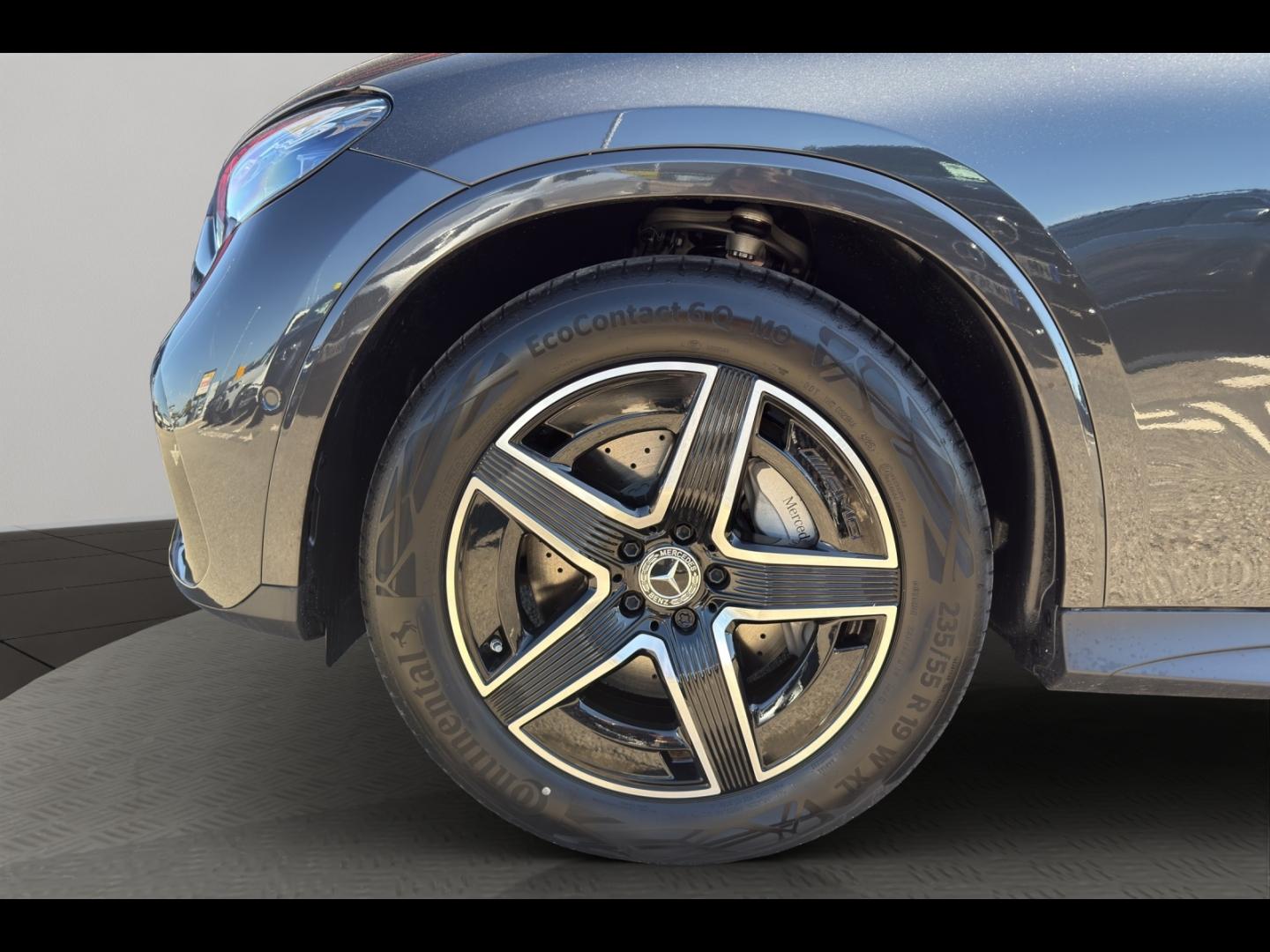 Image MERCEDES-BENZ GLC 220 d 197ch AMG Line 4Matic 9G-Tronic