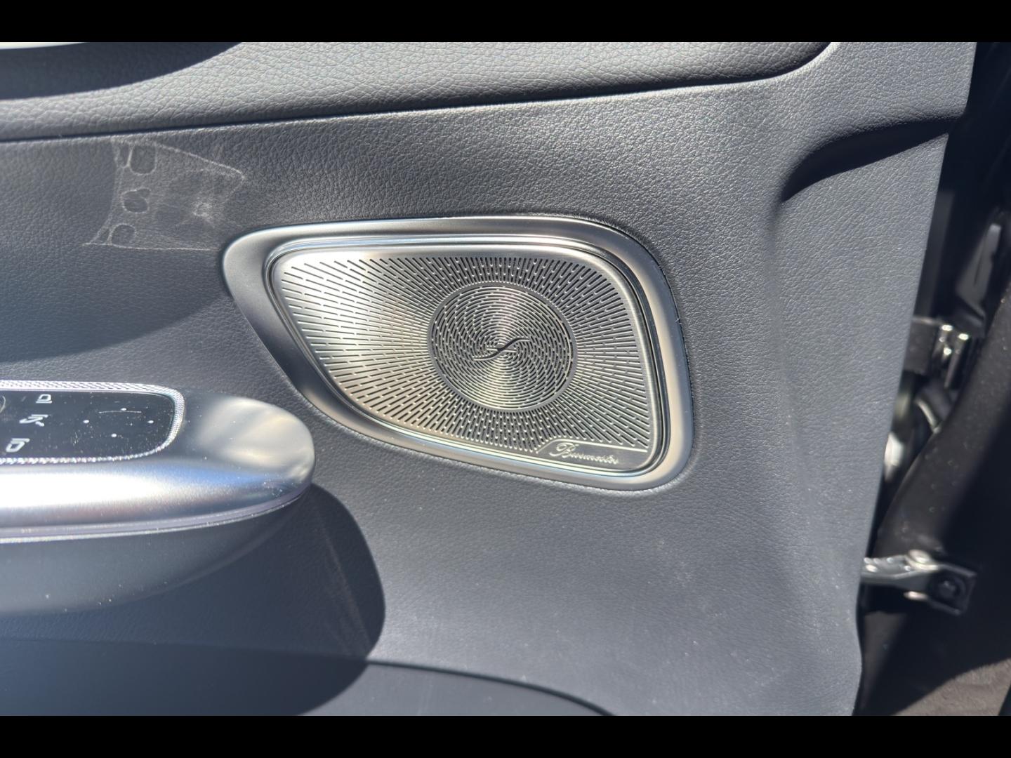 Image MERCEDES-BENZ GLC 220 d 197ch AMG Line 4Matic 9G-Tronic