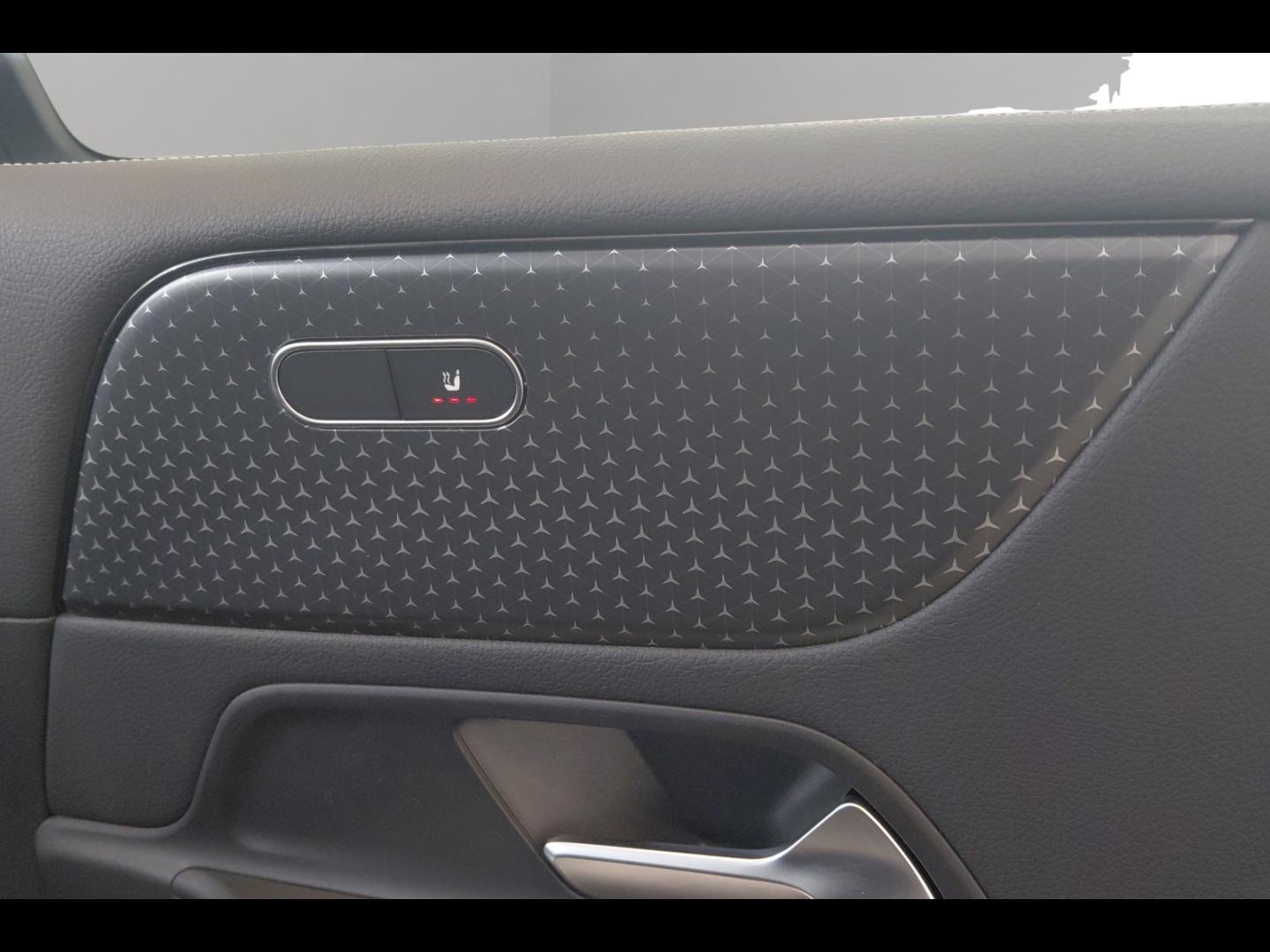 Image MERCEDES-BENZ Classe B 180 136ch Progressive Line 7G-DCT