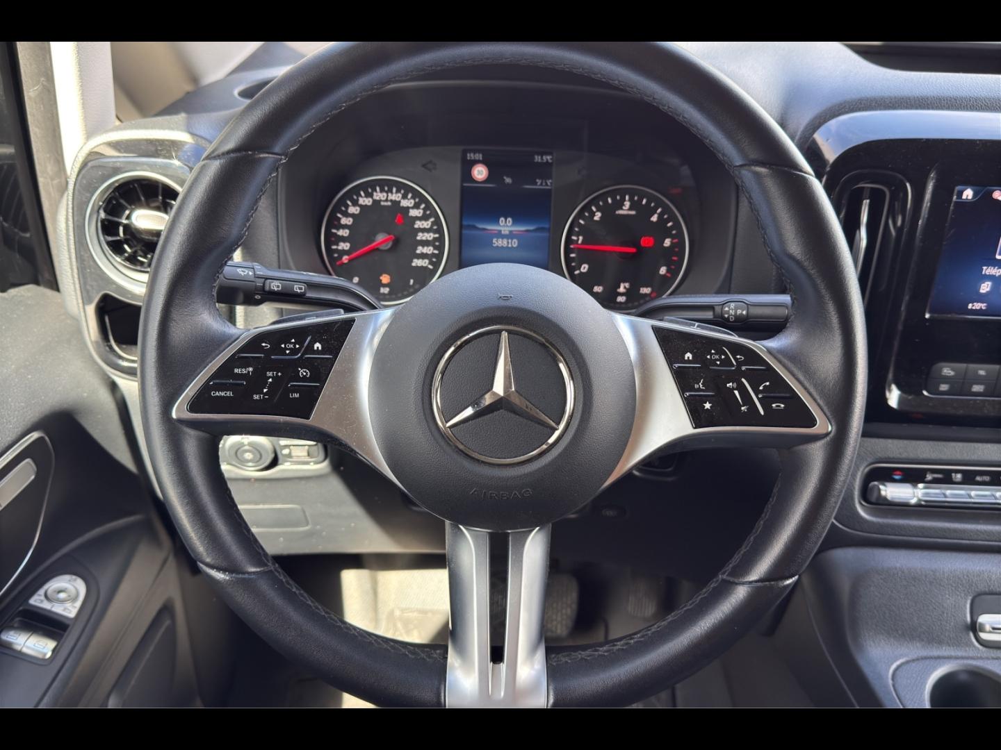 Image MERCEDES-BENZ Vito Fg 119 CDI Mixto Long 4x4 Select 9G-Tronic