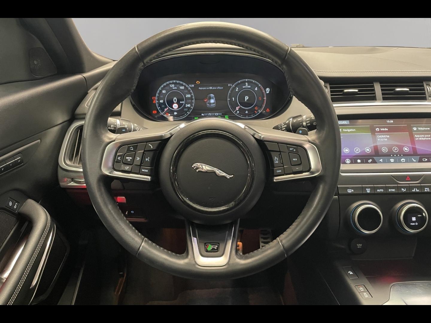 Image JAGUAR E-Pace 2.0D 150ch R-Dynamic SE AWD BVA9
