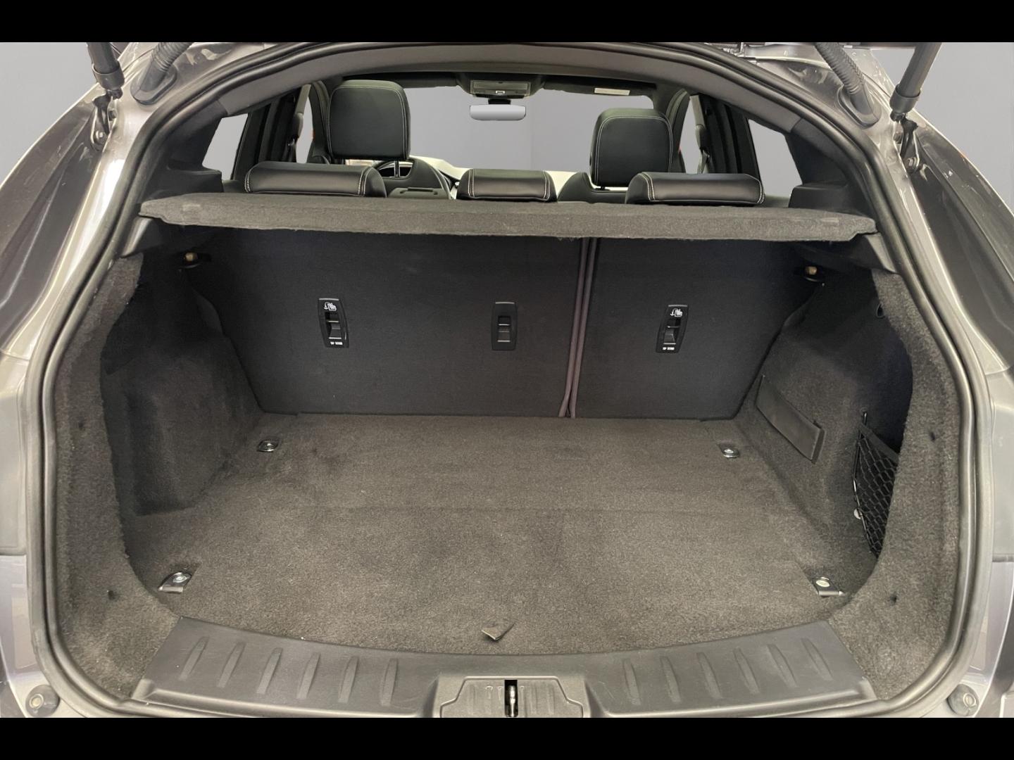 Image JAGUAR E-Pace 2.0D 150ch R-Dynamic SE AWD BVA9