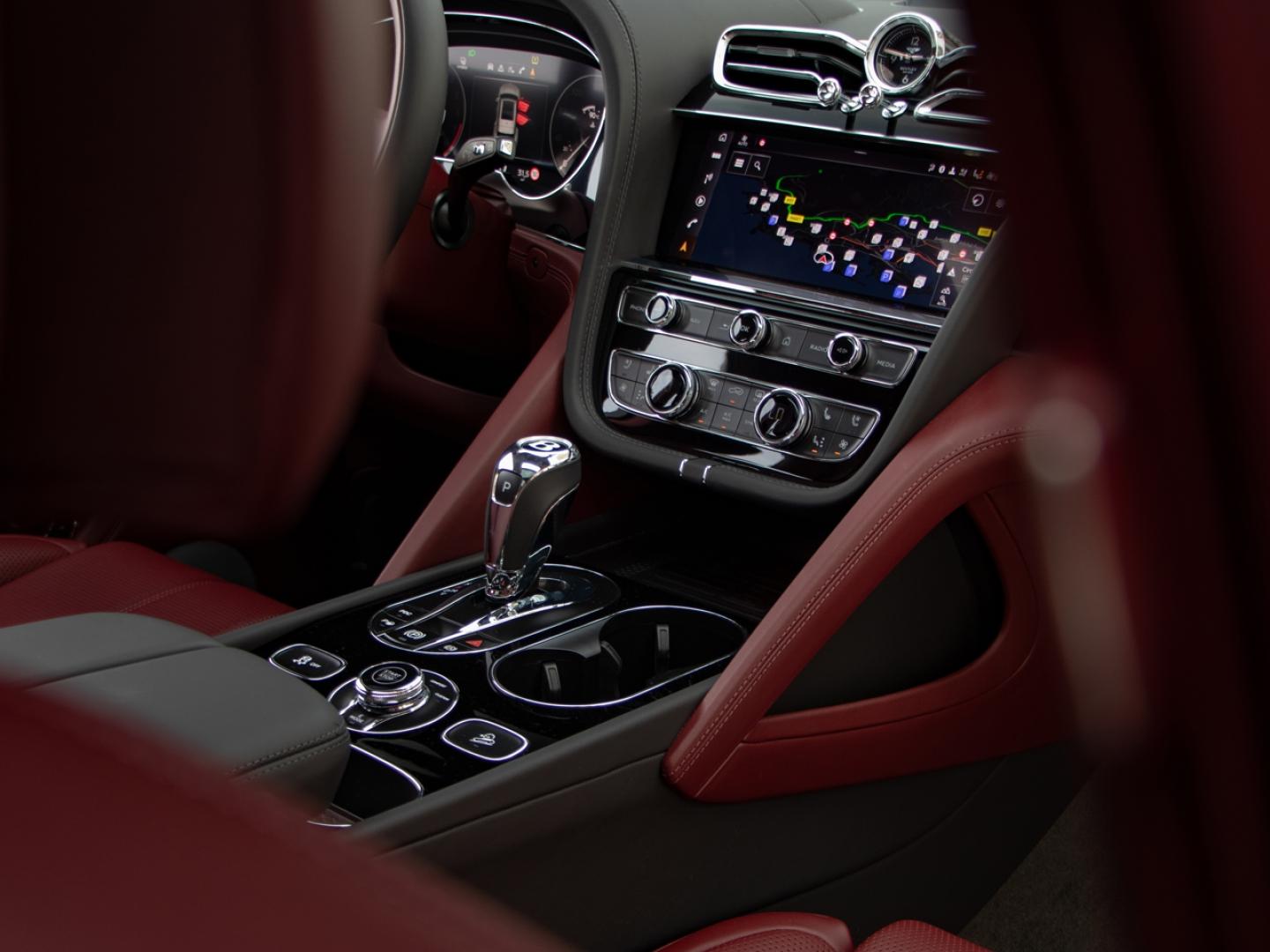 Image BENTLEY BENTAYGA V6 3.0 Hybrid 449ch