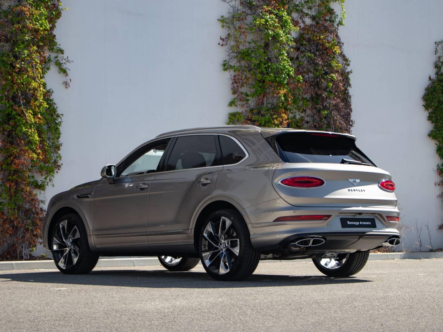 Image BENTLEY BENTAYGA Artenara V8 4.0 550ch