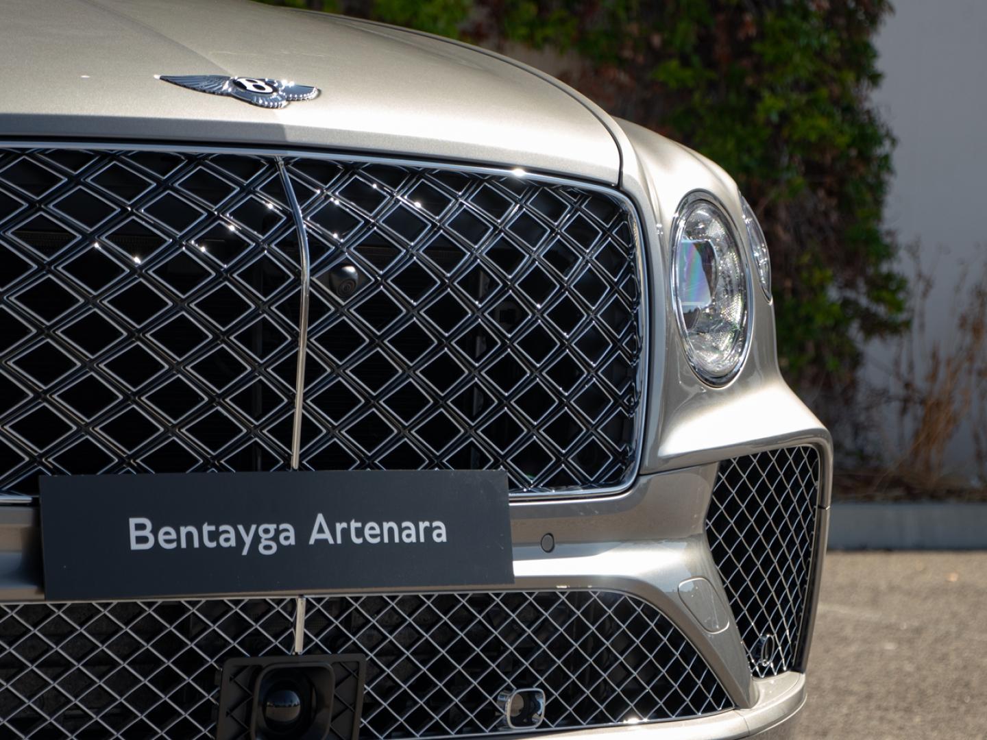 Image BENTLEY BENTAYGA Artenara V8 4.0 550ch