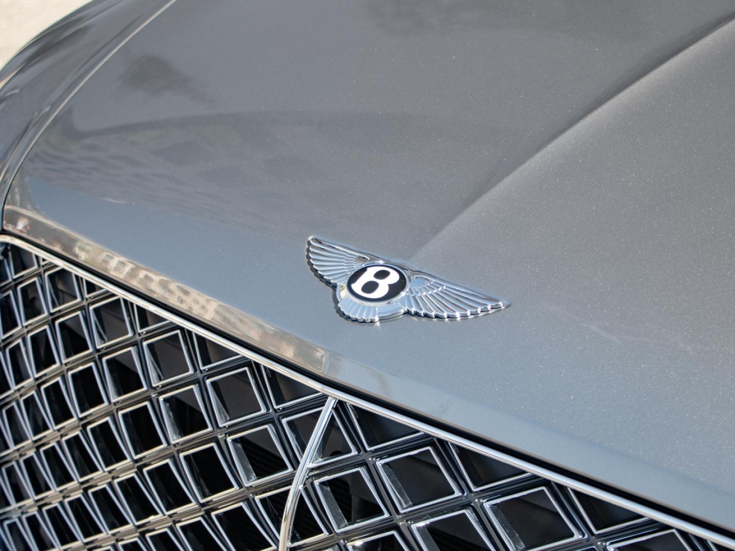 Image BENTLEY BENTAYGA Artenara V8 4.0 550ch