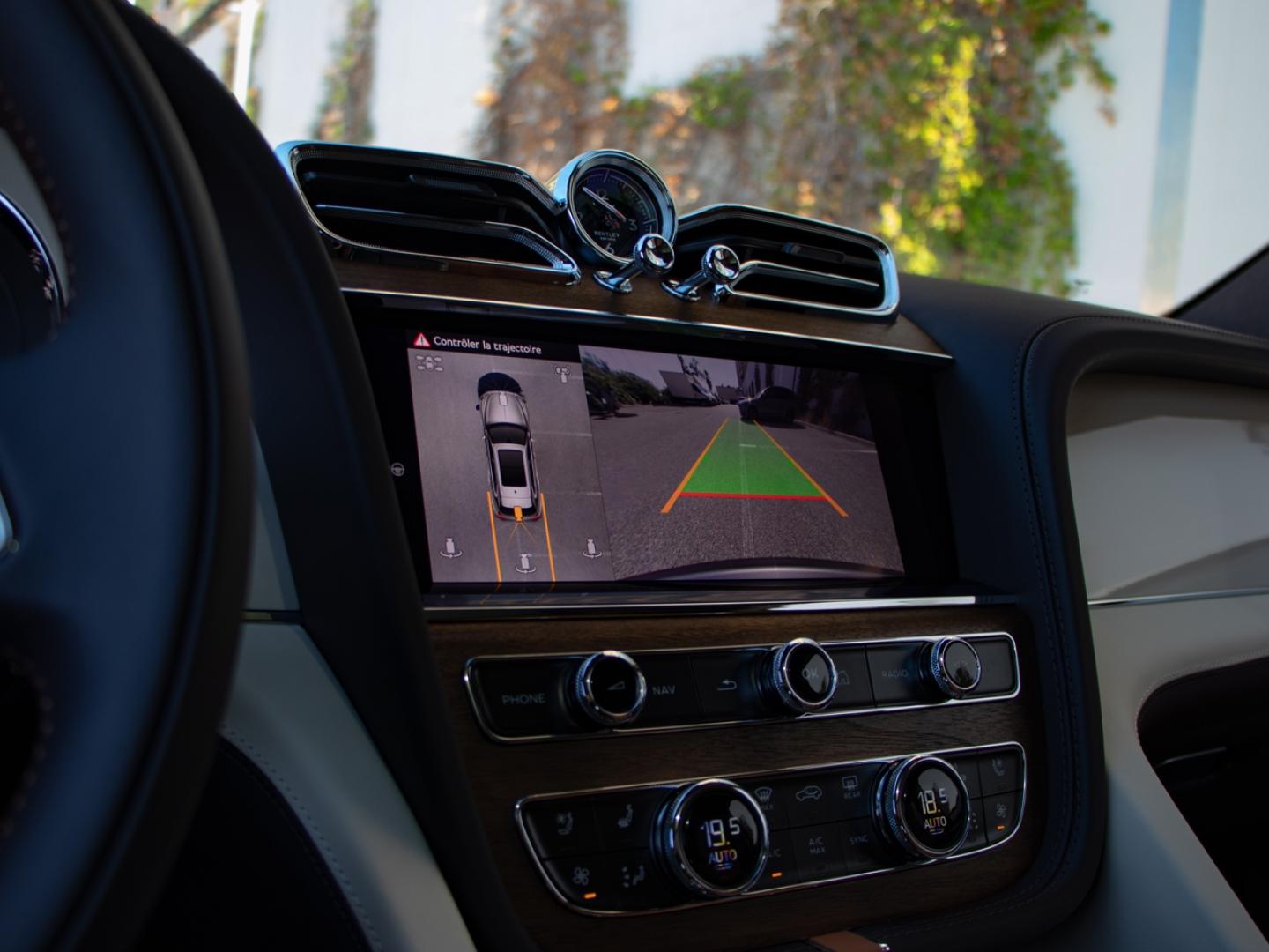 Image BENTLEY BENTAYGA Artenara V8 4.0 550ch