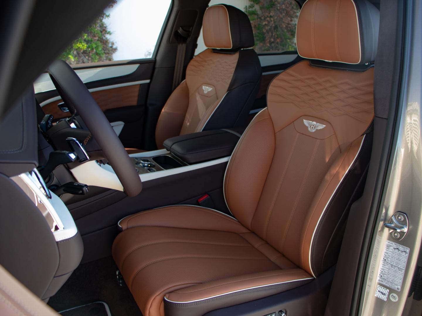 Image BENTLEY BENTAYGA Artenara V8 4.0 550ch