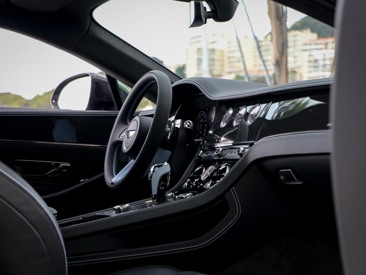 Image BENTLEY CONTINENTAL GT S V8 Hybrid 680ch