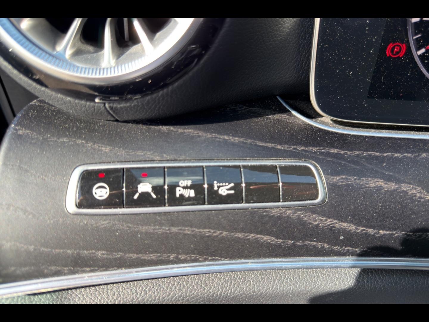 Image MERCEDES-BENZ Classe E Coupe 300 245ch Fascination 9G-Tronic Euro6d-T