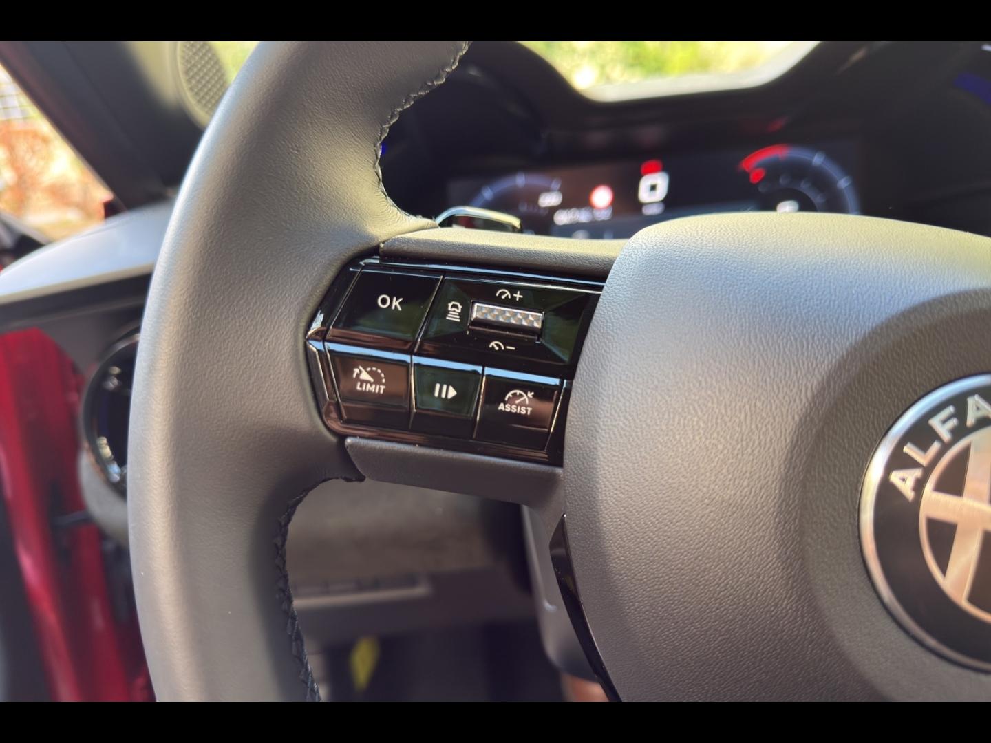 Image ALFA ROMEO Junior 1.2 Ibrida 145ch Sport Speciale e-DCT6