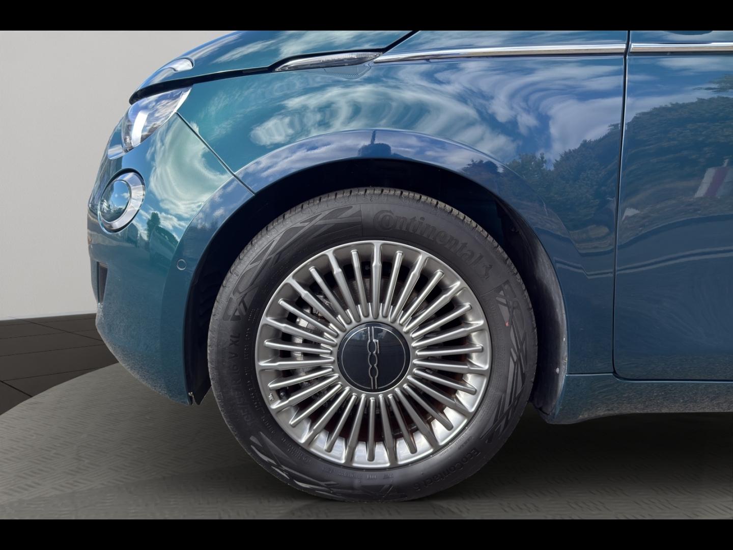 Image FIAT 500C e 118ch Pack Confort & Style MY23
