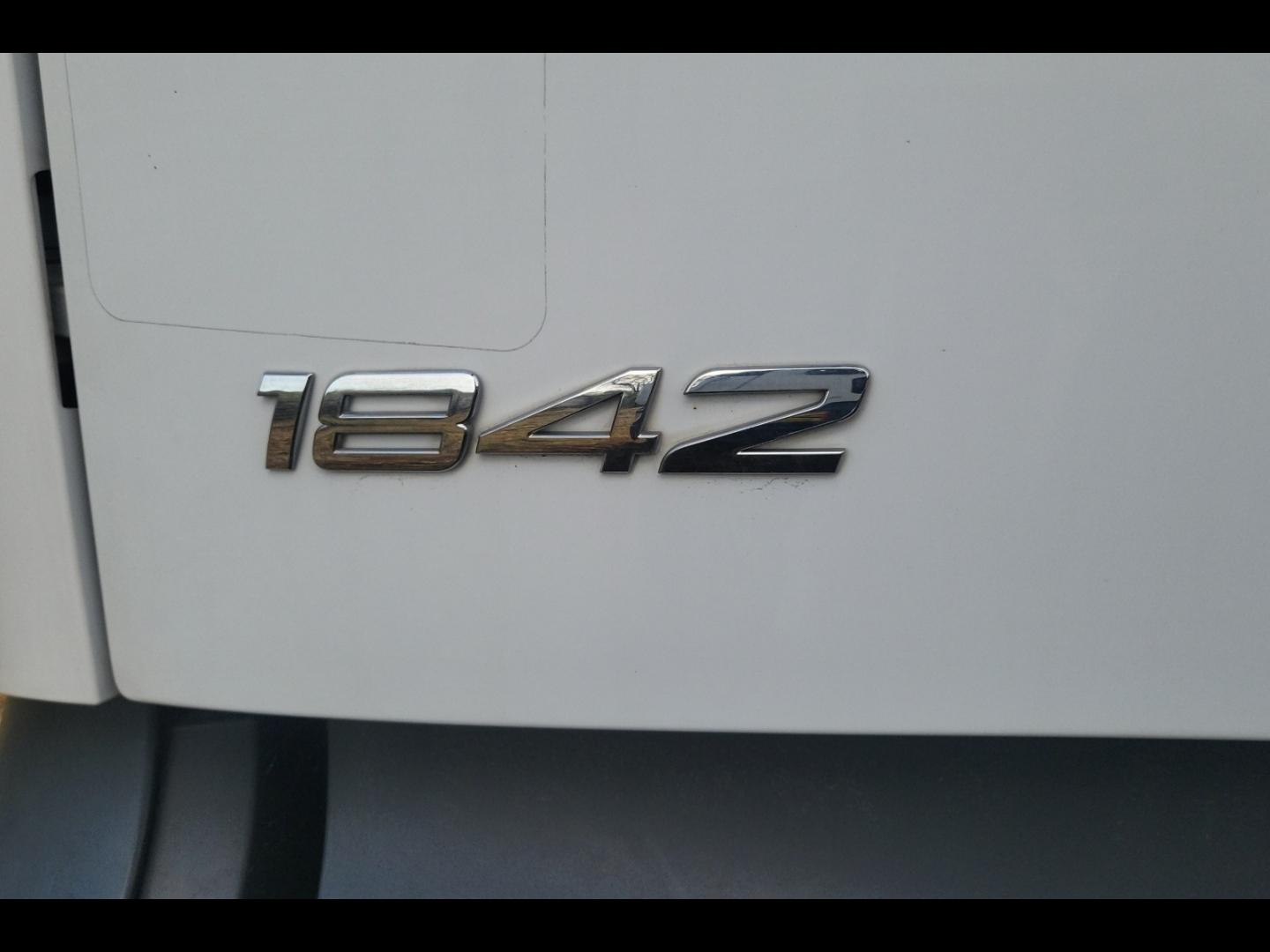 Image MERCEDES-BENZ Actros II 1842 StreamSpace 2.3m E 6