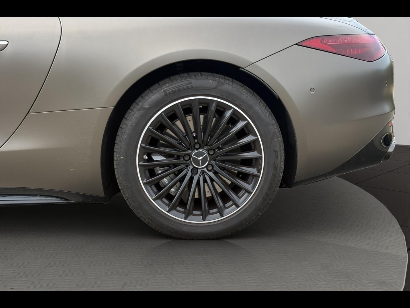 Image MERCEDES-BENZ Classe SL 43 AMG 381h 9G Speedshift MCT AMG