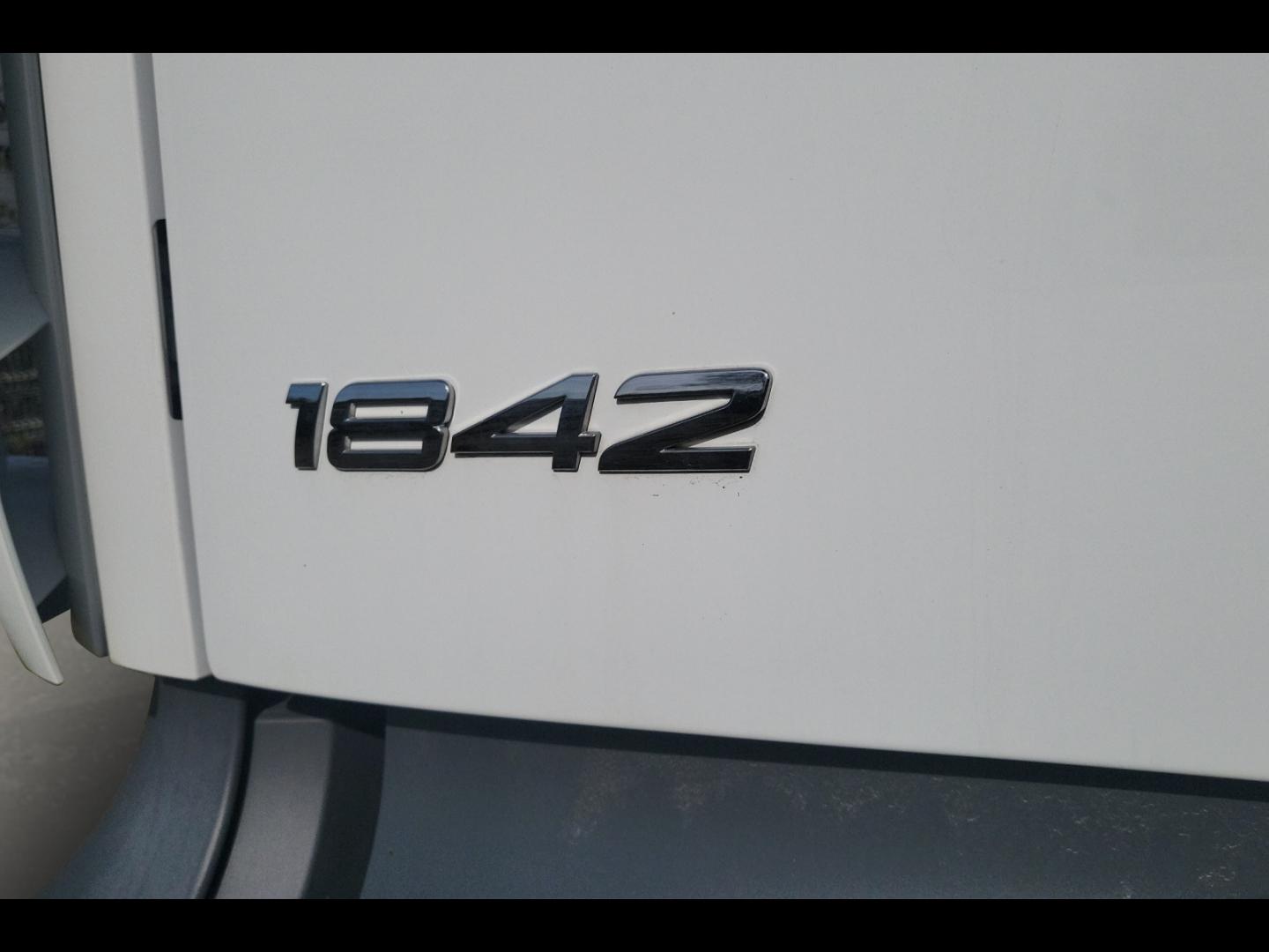 Image MERCEDES-BENZ Actros II 1842 StreamSpace 2.3m E 6