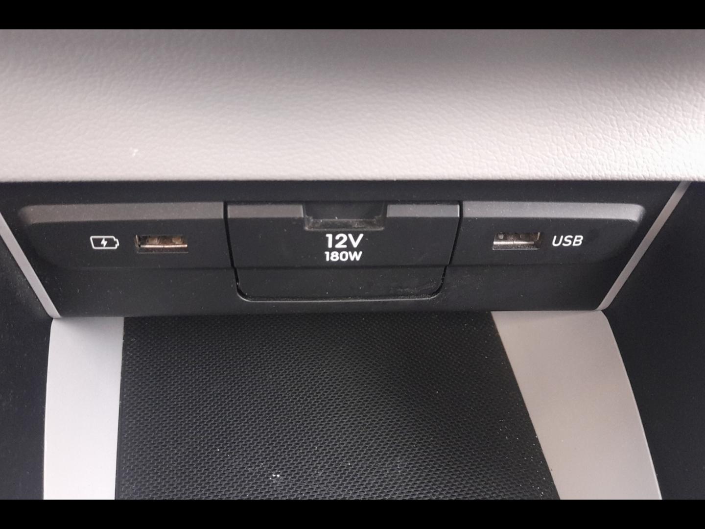 Image HYUNDAI i20 1.0 T-GDi 100ch Hybrid Intuitive DCT-7