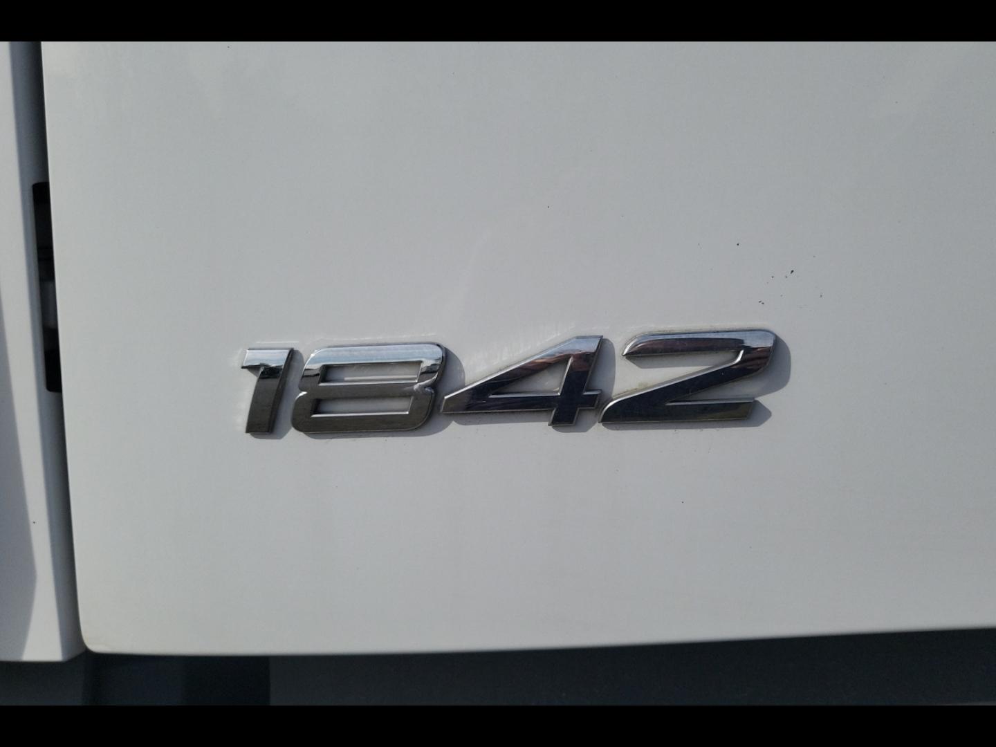 Image MERCEDES-BENZ Actros II 1842 StreamSpace 2.3m E 6