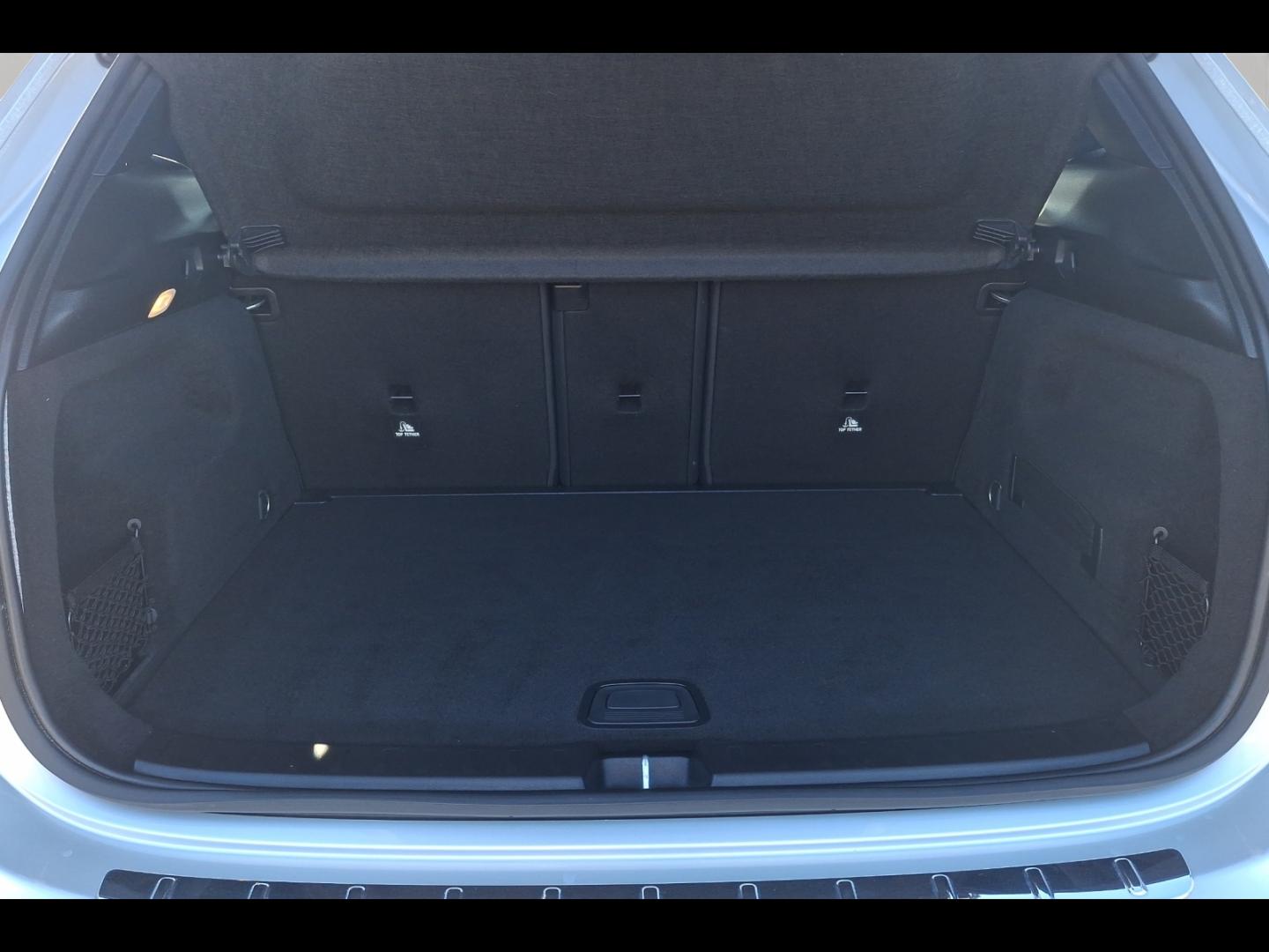 Image MERCEDES-BENZ GLA 220 d 190ch 4Matic AMG Line 8G-DCT