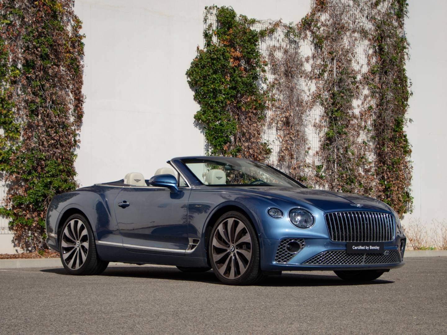 Image BENTLEY GTC Azure V8 4.0 550ch