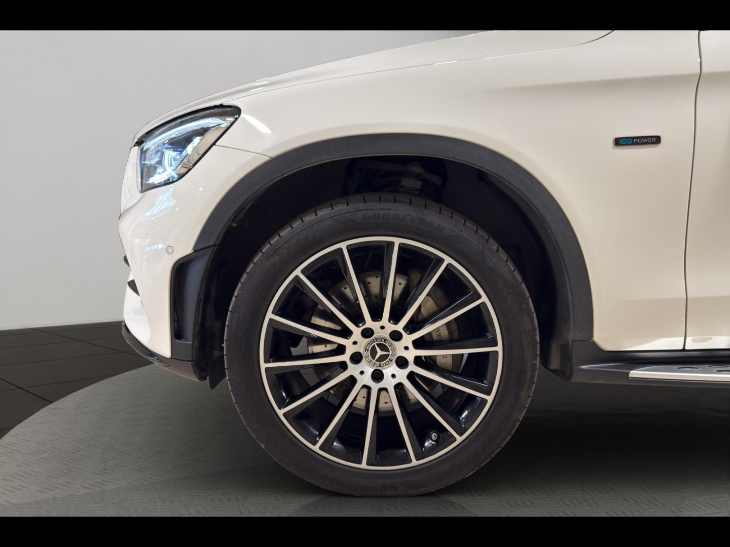 Image MERCEDES-BENZ GLC 300 e 211+122ch AMG Line 4Matic 9G-Tronic Euro6d-T-EVAP-ISC