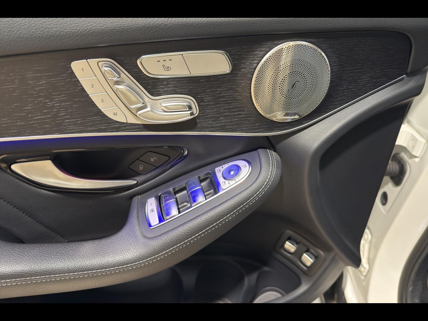 Image MERCEDES-BENZ GLC 300 e 211+122ch AMG Line 4Matic 9G-Tronic Euro6d-T-EVAP-ISC