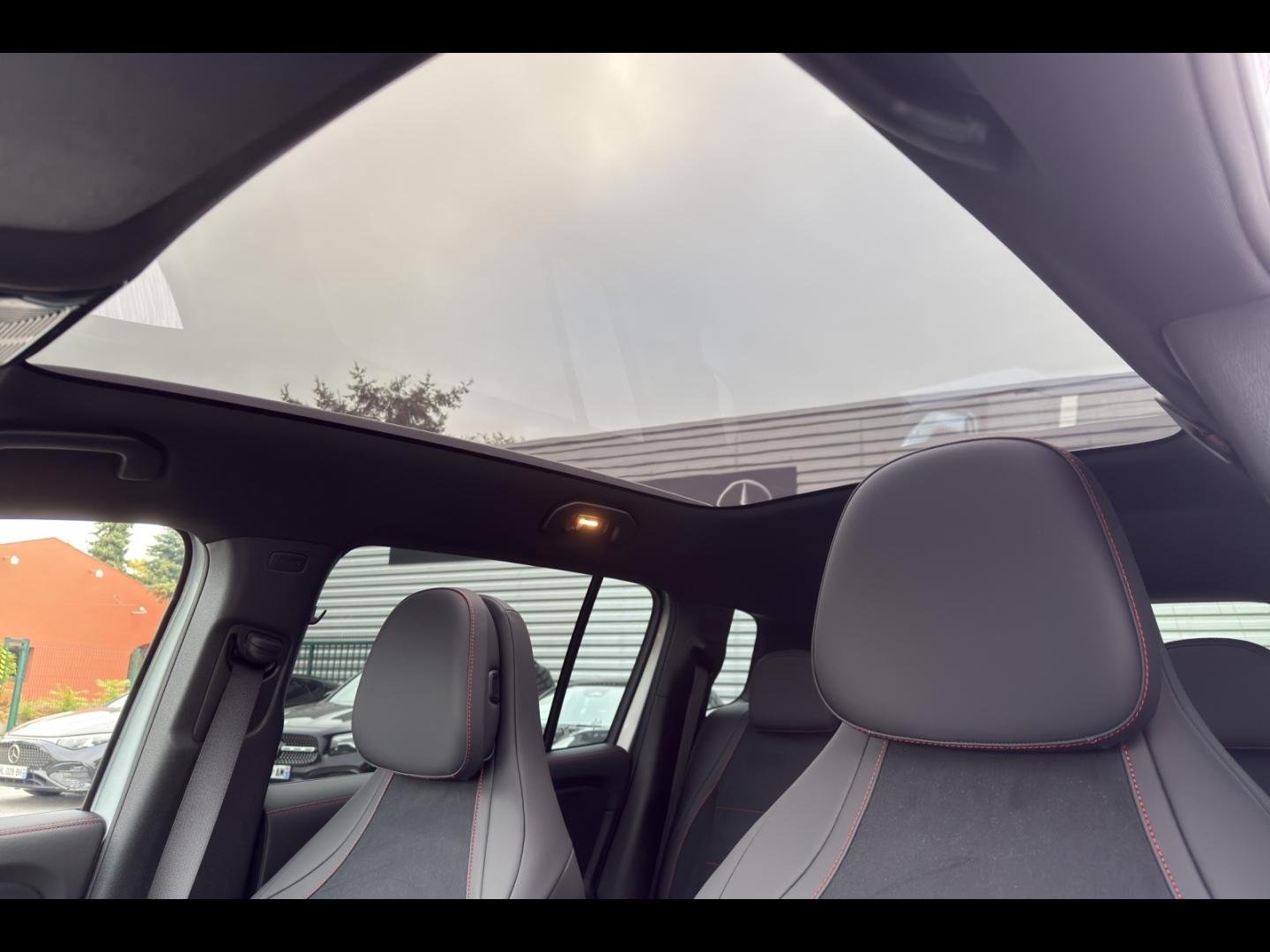 Image MERCEDES-BENZ GLB 250+ EQ 272ch AMG Line